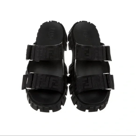 Fendi Men\'s Black Slide Sandals Sz 9 Shop Men main image 4